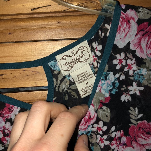 Floral Sheer Blouse - Picture 2 of 6